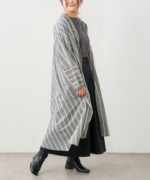 PUAL CE CIN（ピュアルセシン）の「先染めストライプノーカラーワンピース（ワンピース・レディース・ブラック/ブラウン/グリーン/ブルー・FREE）」の6枚目の写真