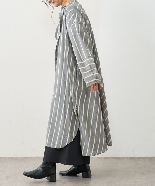 PUAL CE CIN（ピュアルセシン）の「先染めストライプノーカラーワンピース（ワンピース・レディース・ブラック/ブラウン/グリーン/ブルー・FREE）」の8枚目の写真