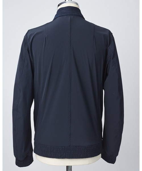 1 piu 1 uguale 3（ウノピゥウノウグァーレトレ）の「【EMMETI】A-2