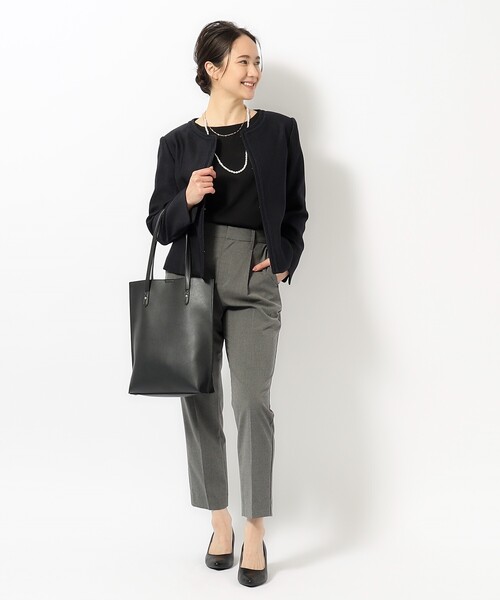 SHOO・LA・RUE（シューラルー）の「◆【S-3L】ビューティースムースカットソー（Tシャツ/カットソー・レディース・ホワイト系2/ブラック系1・01/02/03/04/05）」の5枚目の写真