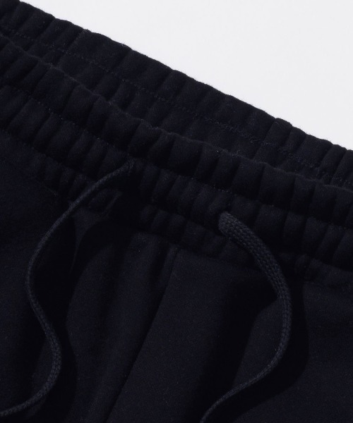FCMM(エフシーエムエム)の「COLOR BLOCK CLASSIC SWEATPANTS/カラーブロッククラシックスウェットパンツ(スウェットパンツ・メンズ・ブラック/杢グレー/ホワイト・LARGE/MEDIUM)」の9枚目の写真