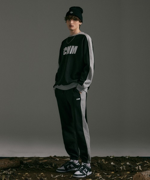 FCMM(エフシーエムエム)の「COLOR BLOCK CLASSIC SWEATPANTS/カラーブロッククラシックスウェットパンツ(スウェットパンツ・メンズ・ブラック/杢グレー/ホワイト・LARGE/MEDIUM)」の5枚目の写真