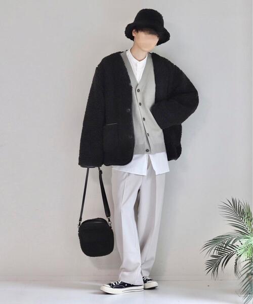 coen by Mr.SZK（コーエンバイミスタースズキ）の「ボアショルダーバッグ【coen × Mr.SZK】（セット着用可能アイテム）（ショルダーバッグ・メンズ・ブラック/オフホワイト・FREE）」の7枚目の写真