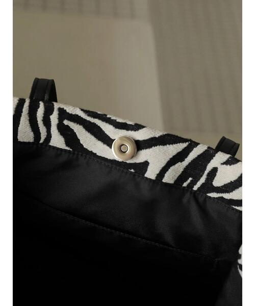 AMERICAN HOLIC(アメリカンホリック)の「アニマル柄結び手トートバッグ(トートバッグ・レディース・その他6・FREE)」の3枚目の写真