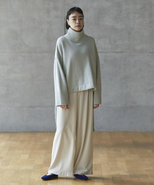 conges payes ADIEU TRISTESSE（コンジェ ペイエ アデュートリステス）の「congés payés× setsuko todorokiCollaboration　「VELOR PANTS」（その他パンツ・レディース・アイボリー/ダークブルー・38）」の11枚目の写真