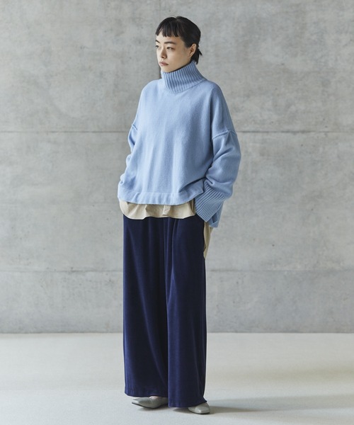 conges payes ADIEU TRISTESSE（コンジェ ペイエ アデュートリステス）の「congés payés× setsuko todorokiCollaboration　「VELOR PANTS」（その他パンツ・レディース・アイボリー/ダークブルー・38）」の16枚目の写真