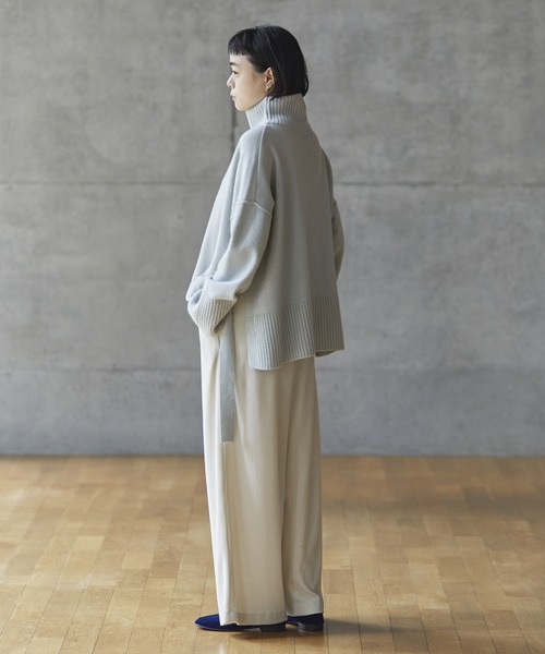 conges payes ADIEU TRISTESSE（コンジェ ペイエ アデュートリステス）の「congés payés× setsuko todorokiCollaboration　「VELOR PANTS」（その他パンツ・レディース・アイボリー/ダークブルー・38）」の13枚目の写真