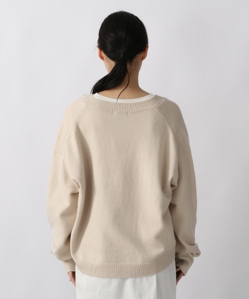 売り切れました☺︎ LOWRYS FARM（ローリーズファーム）の「Vネックニットプルオーバー