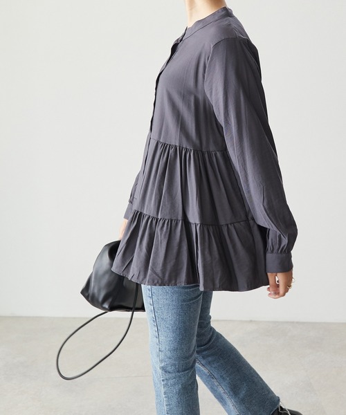 ECRIRE(エクリール)の「ティアード切替BL(シャツ/ブラウス・レディース・グレー/オフホワイト/ブラック・M)」の15枚目の写真