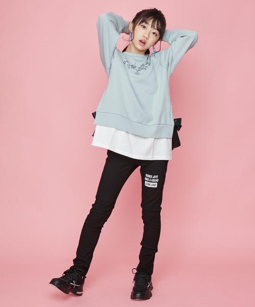 JENNI love（ジェニィラブ）の「スリットレイヤード風トレーナー（スウェット・キッズ・ミント/ブラック/ブラウン・150cm/160cm/130cm/140cm）」の14枚目の写真