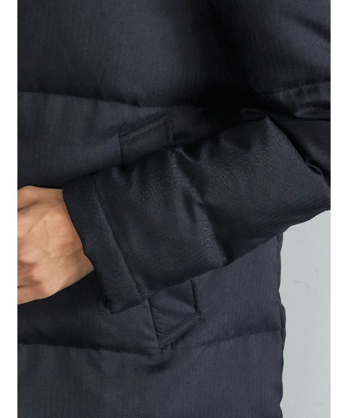 Perfect Suit FActory（パーフェクトスーツファクトリー）の「ビジカジダウンステンカラーコート（ダウンジャケット/コート・メンズ・ネイビー/グレー・LL/S/M/L）」の20枚目の写真