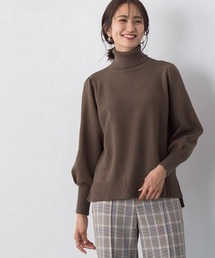 もっちりカシミヤタッチボリュームスリーブタートルニット