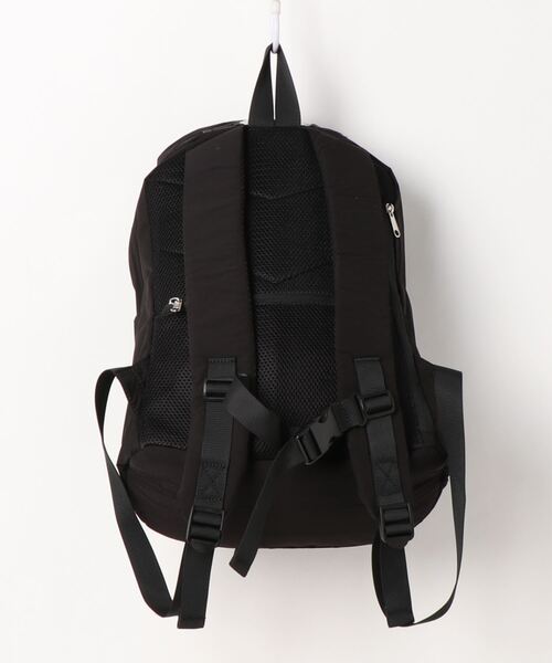 and it_(アンドイット)の「【anello】サークル リュック(バックパック/リュック・レディース・ブラック/ベージュ/グレー/ピンク/ミント/ライトベージュ・FREE)」の14枚目の写真