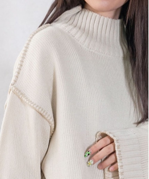 PairPair（ペアペア）の「ハンドステッチ風ニット(ユニセックス)（ニット/セーター・レディース・ブラック/アイボリー/ブルー系その他・MEDIUM/LARGE）」の2枚目の写真