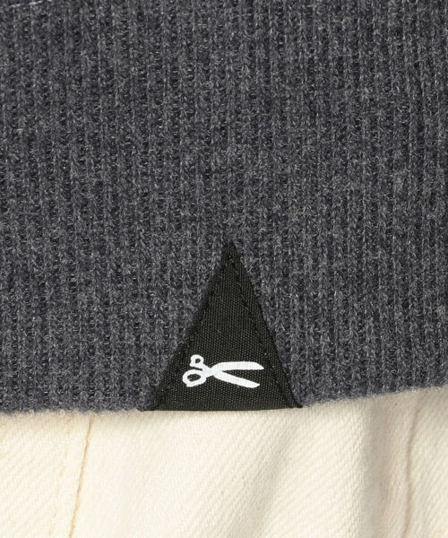DENHAM（デンハム）の「DENHAM/デンハム/JV RAGLAN CREW CMJ（ニット/セーター・メンズ・グレー・MEDIUM/LARGE/SMALL）」の6枚目の写真