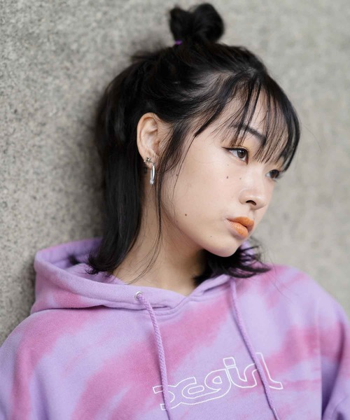 X-girl（エックスガール）の「BARBED WIRE EARRINGS（ピアス（両耳用）・レディース・ホワイト/ライトグリーン/マルチ・ONE SIZE）」の6枚目の写真