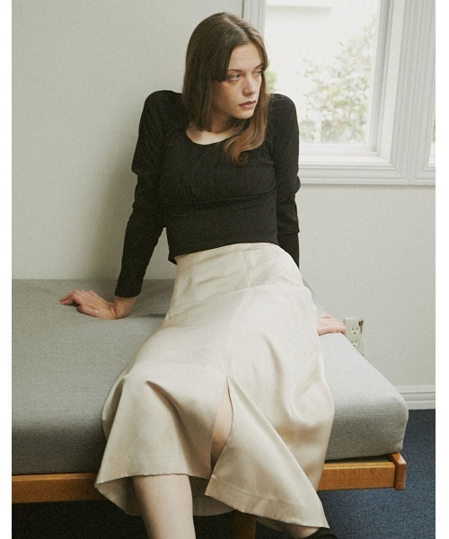 mangata（モンガータ）の「Square neck tee（Tシャツ/カットソー・レディース・ホワイト/ブラック・FREE）」の6枚目の写真