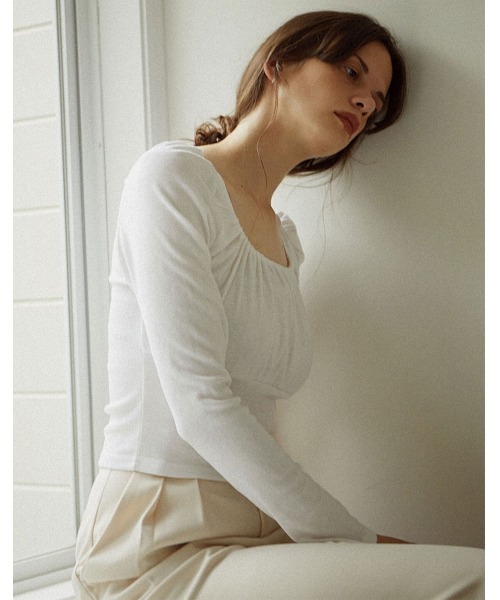 mangata（モンガータ）の「Square neck tee（Tシャツ/カットソー・レディース・ホワイト/ブラック・FREE）」の5枚目の写真