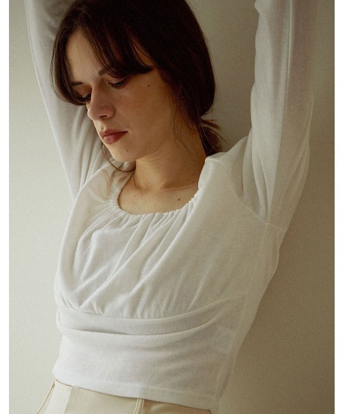 mangata（モンガータ）の「Square neck tee（Tシャツ/カットソー・レディース・ホワイト/ブラック・FREE）」の4枚目の写真