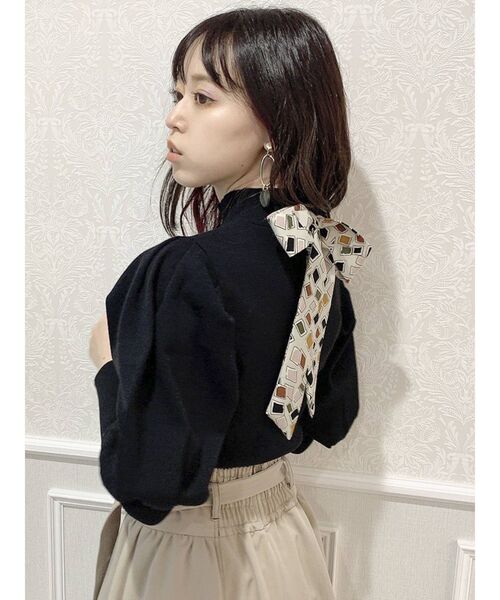 dazzlin（ダズリン）の「スカーフセットニットトップス（ニット