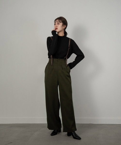 Amiur（エミレ）の「mock neck soft knit（ニット/セーター・レディース・ブラック/ブラウン/アイボリー/グレイッシュベージュ・FREE）」の10枚目の写真