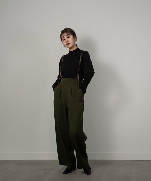 Amiur（エミレ）の「mock neck soft knit（ニット/セーター・レディース・ブラック/ブラウン/アイボリー/グレイッシュベージュ・FREE）」の17枚目の写真