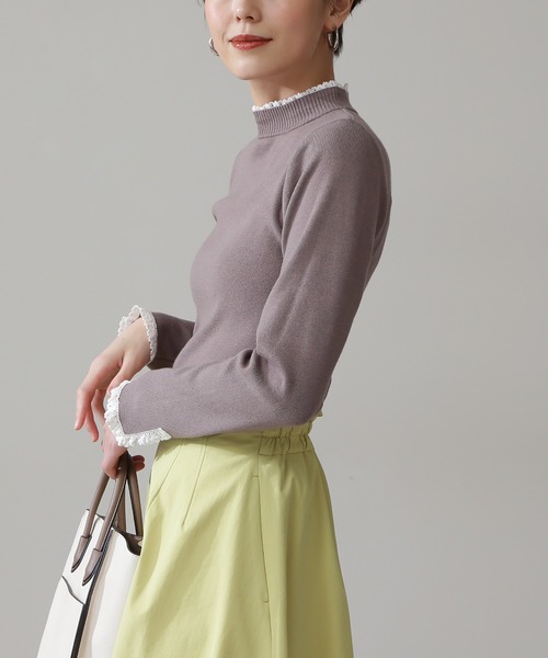 N.（N. Natural Beauty Basic）（エヌエヌナチュラルビューティーベーシック）の「レースハイネック総針ニット（ニット/セーター・レディース・ホワイト/ブラック/ベージュ・MEDIUM）」の7枚目の写真