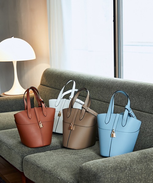 VIS（ビス）の「【WEB限定カラー】【マルチWAY】錠前変型トートバッグ（ハンドバッグ・レディース・ベージュ系その他/ブラウン/ホワイト/サックスブルー/ブラック・FREE）」の15枚目の写真