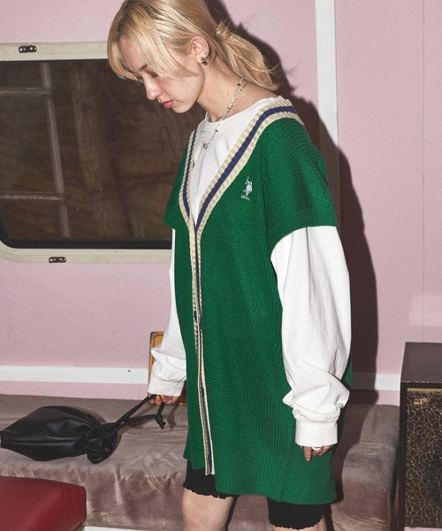 U.S. POLO ASSN.（ユーエスポロアッスン）の「U.S. POLO ASSN./ユーエスポロアッスン 別注 ロゴ刺繍 ボタンチルデンニットベスト（ベスト・レディース・ブラック/ネイビー/グリーン/アイボリー・FREE）」の18枚目の写真