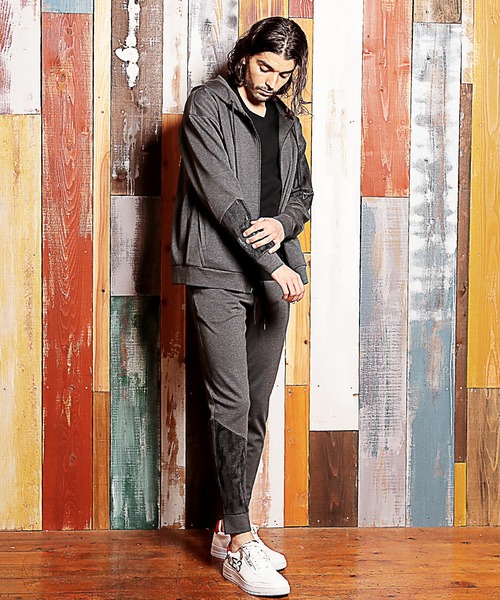 RATTLE TRAP（ラトルトラップ）の「【JUST PLAY】パイソン柄切替ジョガーパンツ（スウェットパンツ・メンズ・ブラック/グレー・S/M/L）」の4枚目の写真