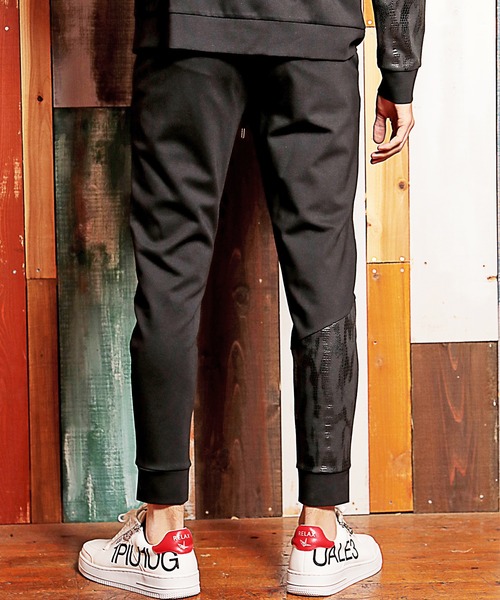 RATTLE TRAP（ラトルトラップ）の「【JUST PLAY】パイソン柄切替ジョガーパンツ（スウェットパンツ・メンズ・ブラック/グレー・S/M/L）」の19枚目の写真