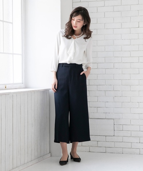 form forma(フォルムフォルマ)の「ノーカラージャケット+ワイドパンツ(スーツセット・レディース・ネイビー/ベージュ・15号/9号/13号/11号)」の5枚目の写真