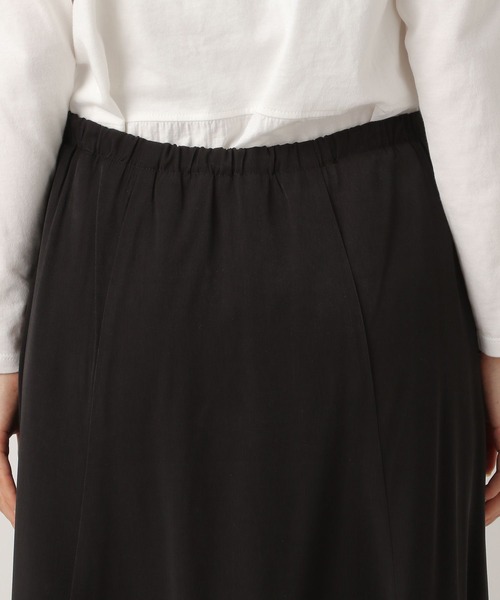 LEPSIM(レプシィム)の「マーメイドロングスカート 266315(スカート・レディース・ブラック/カーキ/ライトパープル/グレイッシュベージュ・MEDIUM/LARGE)」の12枚目の写真