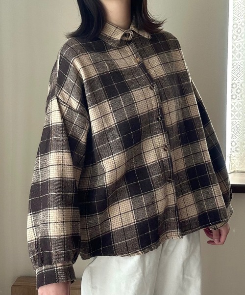 Cham.(チャム)の「色味がかわいいチェックシャツ(シャツ/ブラウス・レディース・ブラウン/ブラック/ネイビー/グレー・F)」の10枚目の写真