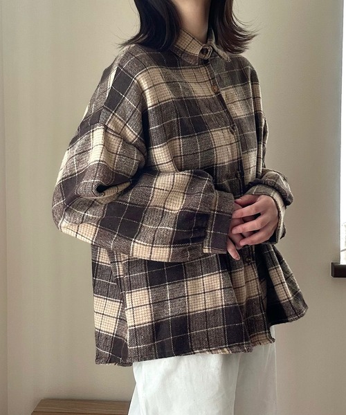 Cham.(チャム)の「色味がかわいいチェックシャツ(シャツ/ブラウス・レディース・ブラウン/ブラック/ネイビー/グレー・F)」の5枚目の写真