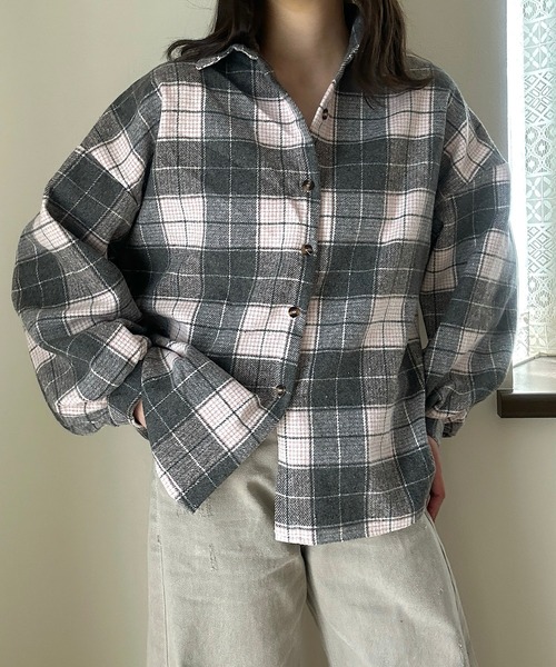 Cham.(チャム)の「色味がかわいいチェックシャツ(シャツ/ブラウス・レディース・ブラウン/ブラック/ネイビー/グレー・F)」の22枚目の写真