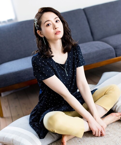 Tiaclasse(ティアクラッセ)の「【洗える】美脚効果の高いスリットテーパードパンツ(その他パンツ・レディース・ブラック/レッド/ライム/ミント/グレイッシュベージュ・S/M/L)」の19枚目の写真