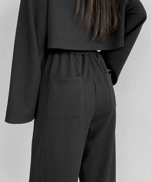 LVEU.（ラブユ.）の「Cropped rib setup / クロップドリブセットアップ（セットアップ・レディース・ホワイト/ブラック・FREE）」の6枚目の写真