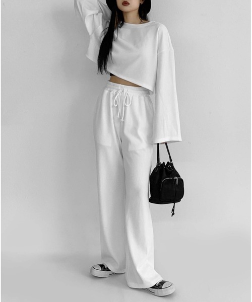 LVEU.（ラブユ.）の「Cropped rib setup / クロップドリブセットアップ（セットアップ・レディース・ホワイト/ブラック・FREE）」の5枚目の写真