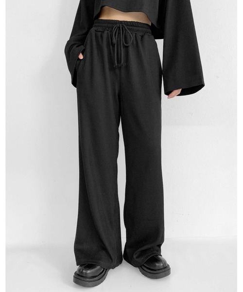 LVEU.（ラブユ.）の「Cropped rib setup / クロップドリブセットアップ（セットアップ・レディース・ホワイト/ブラック・FREE）」の14枚目の写真