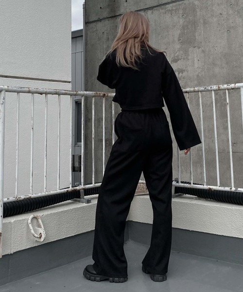 LVEU.（ラブユ.）の「Cropped rib setup / クロップドリブセットアップ（セットアップ・レディース・ホワイト/ブラック・FREE）」の19枚目の写真