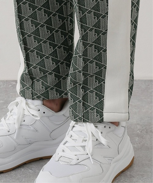 LACOSTE L!VE（ラコステライブ）の「【LACOSTE L!VE / ラコステ ライブ】モノグラムジャカードトラックパンツ（その他パンツ・メンズ・ベージュ/グリーン・SMALL/MEDIUM）」の12枚目の写真