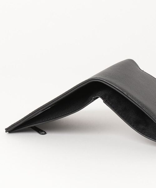 Carhartt WIP(カーハートダブリューアイピー)の「COATED BILLFOLD WALLET(コインケース・メンズ・ブラック・ONE SIZE)」の5枚目の写真