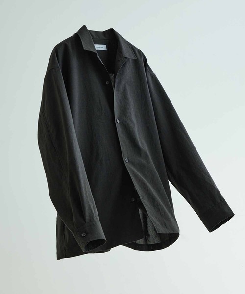 ADAM ET ROPE'(アダムエロペ)の「ワイドシルエット シャツジャケット / 速乾 / 冷感 / イージーケア / ユニセックス(ブルゾン・メンズ・ライトグリーン/イエロー系その他3/ブラック・S/M/L)」の2枚目の写真