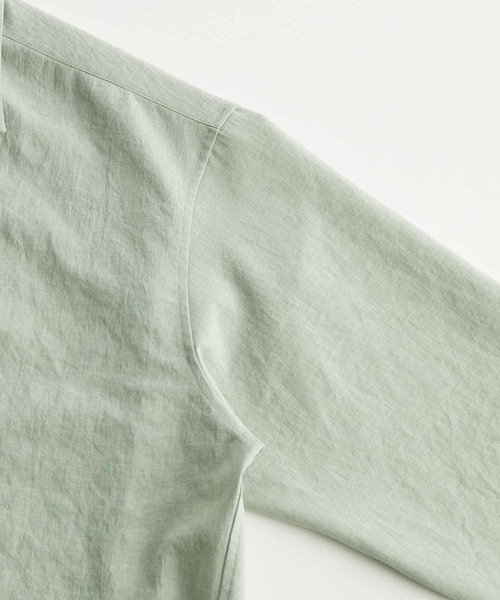 ADAM ET ROPE'(アダムエロペ)の「ワイドシルエット シャツジャケット / 速乾 / 冷感 / イージーケア / ユニセックス(ブルゾン・メンズ・ライトグリーン/イエロー系その他3/ブラック・S/M/L)」の10枚目の写真