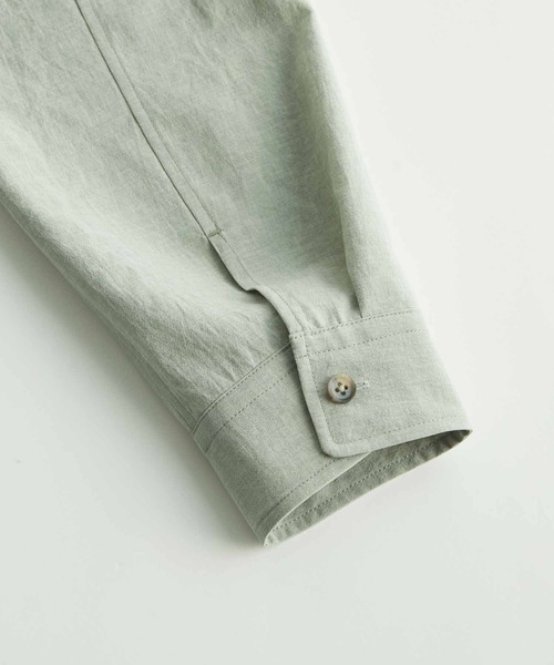 ADAM ET ROPE'(アダムエロペ)の「ワイドシルエット シャツジャケット / 速乾 / 冷感 / イージーケア / ユニセックス(ブルゾン・メンズ・ライトグリーン/イエロー系その他3/ブラック・S/M/L)」の7枚目の写真