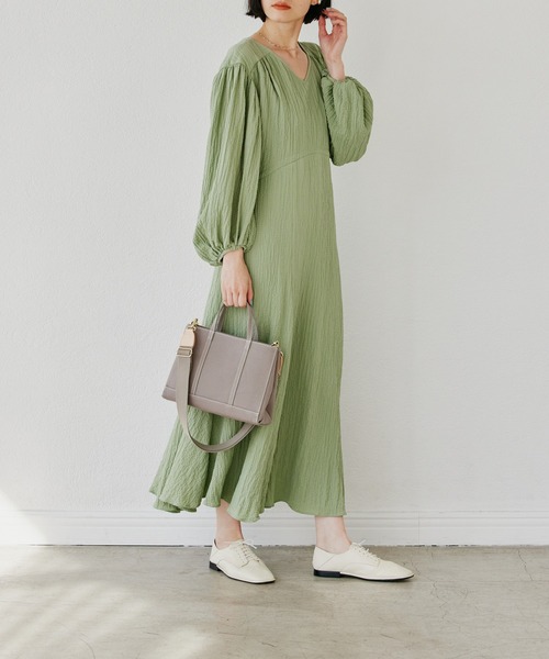 russet(ラシット)の「WEB限定カラーあり《SHOPPER》トートバッグ S【キャンバス】(CE-241)(ハンドバッグ・レディース・ブラック/グレー/キナリ/コーラルピンク/ターコイズブルー系/ベージュ系その他2/ベージュ系その他/グリーン/モカ/ベージュ/ダークグレー/ライトブルー/ピンク/サックスブルー/ミント・FREE)」の18枚目の写真