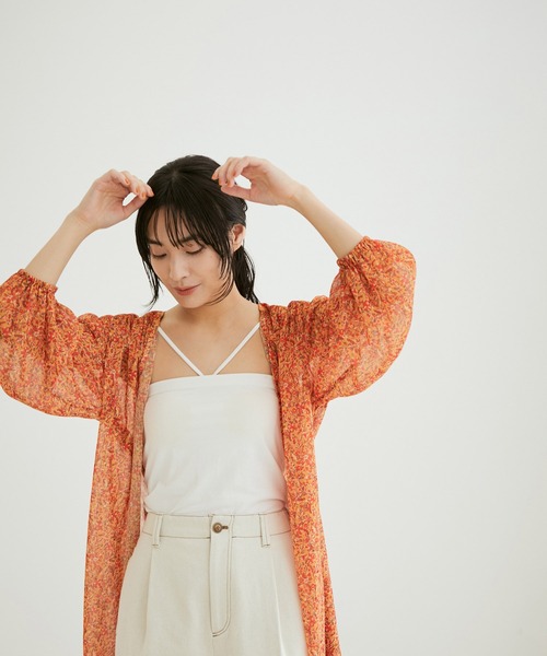 SALON adam et rope'(サロン アダム エ ロペ)の「楊柳フラワープリントガウン(ワンピース・レディース・グリーン/オレンジ・FREE)」の8枚目の写真