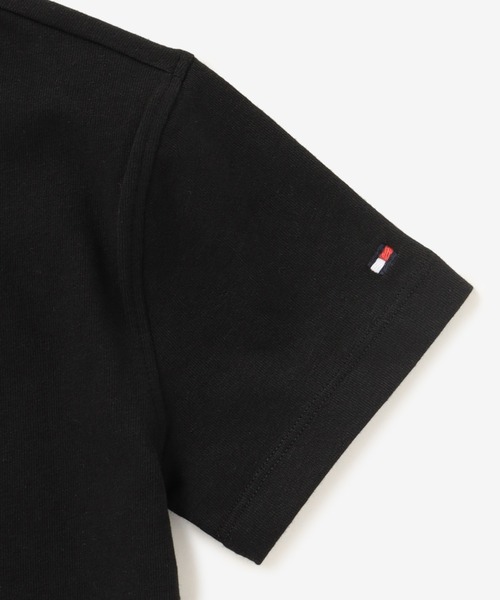 TOMMY HILFIGER（トミーヒルフィガー）の「KIDS ロゴショートスリーブTシャツ（Tシャツ/カットソー・キッズ・ブラック/ベージュ/レッド/ホワイト・100cm/110cm/120cm/80ｃｍ/90cm）」の11枚目の写真