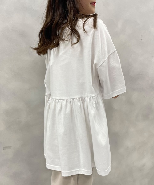 PUAL CE CIN（ピュアルセシン）の「【Du noir】汗に負けない！ギャザーT（Tシャツ/カットソー・レディース・ホワイト/ブラック/グレー/サックスブルー・FREE）」の5枚目の写真